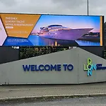 London City Airport Home 4 U